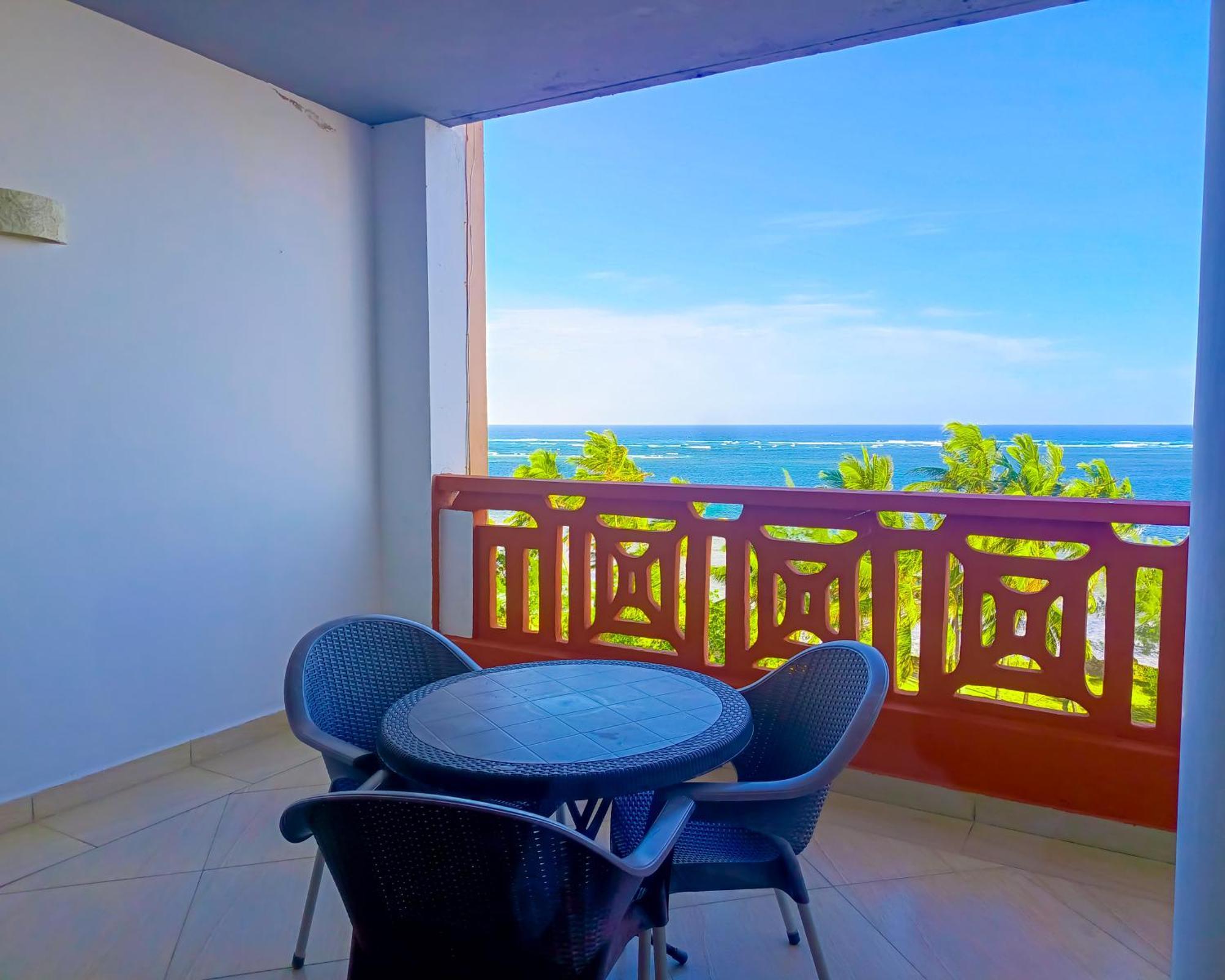 Ivory Beachfront Stays Mombasa Zewnętrze zdjęcie