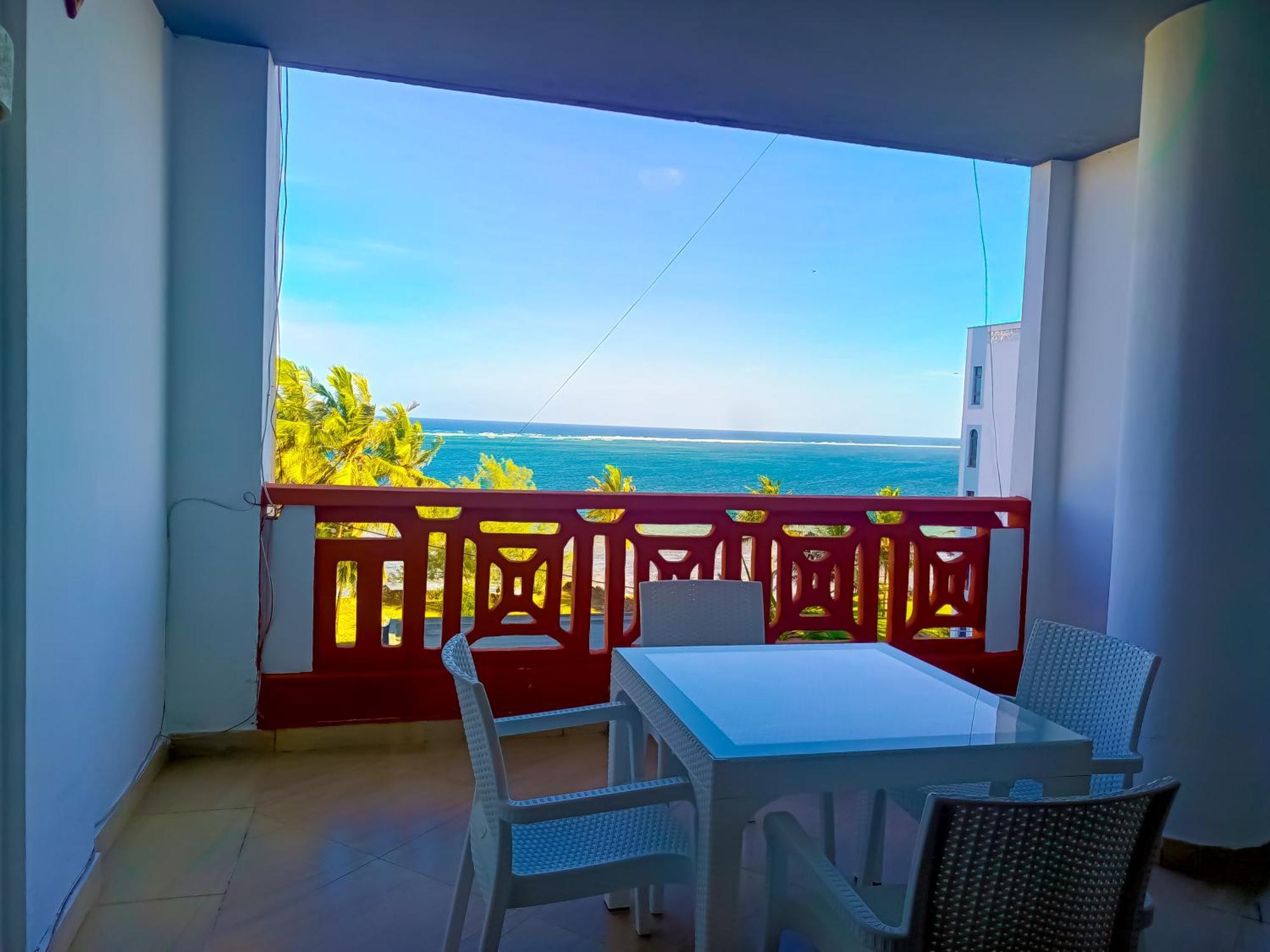 Ivory Beachfront Stays Mombasa Zewnętrze zdjęcie